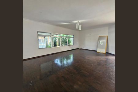 Casa à venda com 170m², 4 quartos e sem vaga