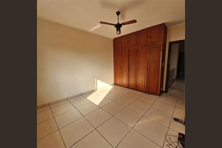 Casa à venda com 170m², 4 quartos e sem vaga