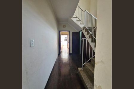 Casa à venda com 170m², 4 quartos e sem vaga