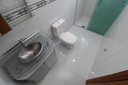 Casa para alugar com 280m², 6 quartos e 9 vagasBanheiro da Suíte