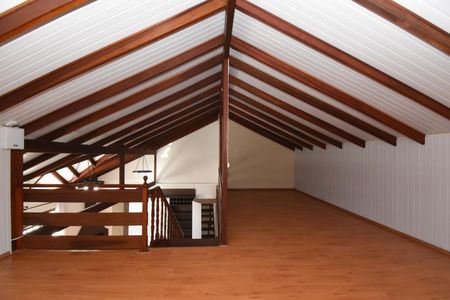 Casa para alugar com 280m², 6 quartos e 9 vagasÁtico