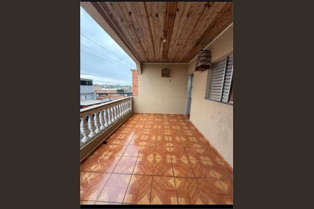 Casa à venda com 72m², 3 quartos e 2 vagas