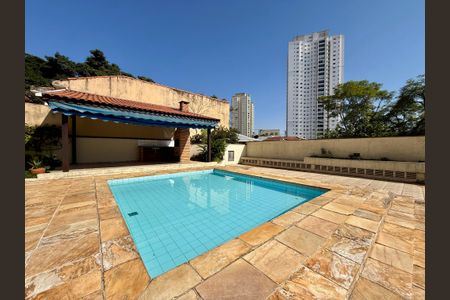 Apartamento à venda com 60m², 2 quartos e 1 vaga Apartamento à venda com 60m², 2 quartos e 1 vagaPiscina