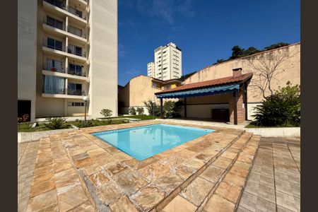 Apartamento à venda com 60m², 2 quartos e 1 vaga Apartamento à venda com 60m², 2 quartos e 1 vagaPiscina
