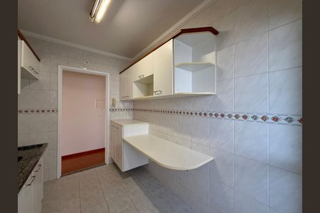 Apartamento à venda com 60m², 2 quartos e 1 vaga Apartamento à venda com 60m², 2 quartos e 1 vagaCozinha