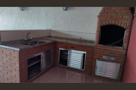 Casa à venda com 2 quartos, 125m² em Jardim Almeida Prado, São Paulo