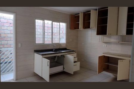 Casa à venda com 2 quartos, 125m² em Jardim Almeida Prado, São Paulo
