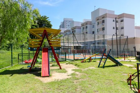 Apartamento à venda com 44m², 2 quartos e sem vagaÁrea comum - Playground
