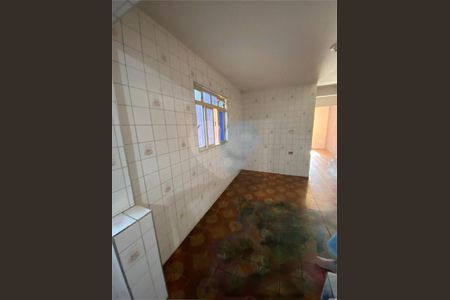 Casa à venda com 3 quartos, 170m² em Jardim Castro Alves, São Paulo