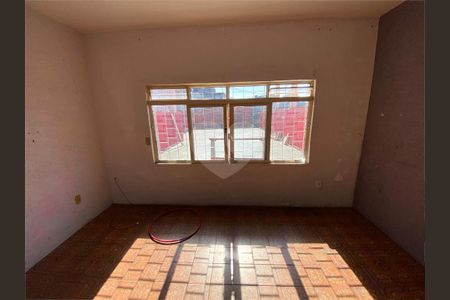 Casa à venda com 3 quartos, 170m² em Jardim Castro Alves, São Paulo