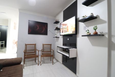 Casa para alugar com 100m², 2 quartos e 2 vagasSala