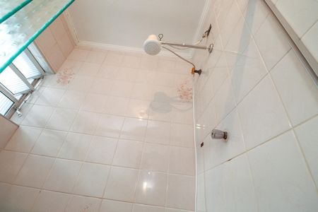 Casa para alugar com 160m², 3 quartos e 3 vagasBanheiro da Suíte 1