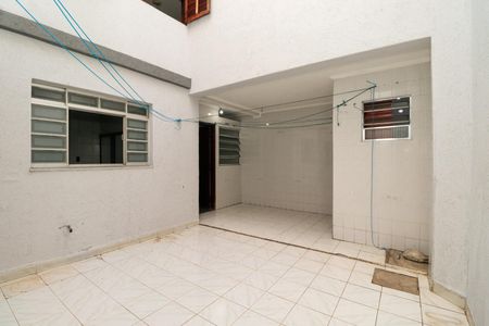 Casa para alugar com 160m², 3 quartos e 3 vagasQuintal
