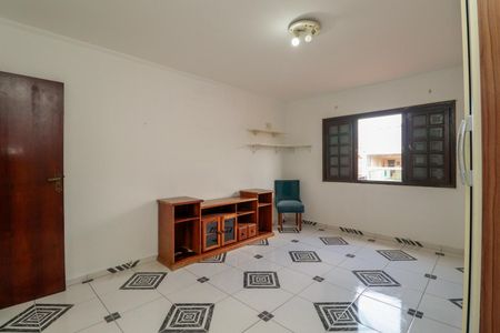 Casa para alugar com 160m², 3 quartos e 3 vagasSuíte 2