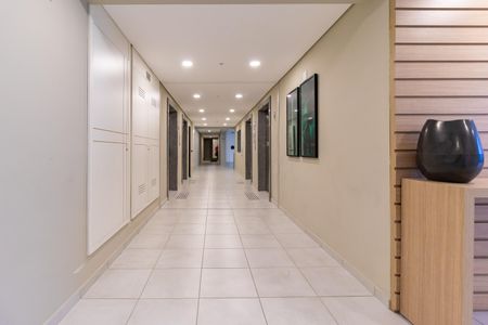 Apartamento à venda com 36m², 2 quartos e sem vaga Apartamento à venda com 36m², 2 quartos e sem vagaHall de entrada