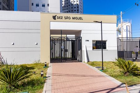 Apartamento à venda com 36m², 2 quartos e sem vaga Apartamento à venda com 36m², 2 quartos e sem vagaFachada