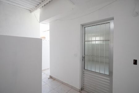 Casa para alugar com 36m², 1 quarto e sem vagaÁrea de Serviço