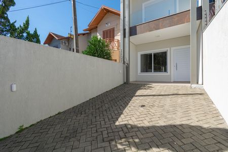 Casa à venda com 101m², 2 quartos e 1 vaga