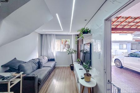 Casa de condomínio para alugar com 90m², 2 quartos e 1 vagaSala