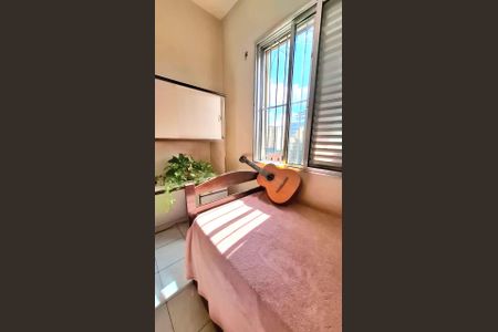 Apartamento à venda com 120m², 3 quartos e sem vagaQuarto 1