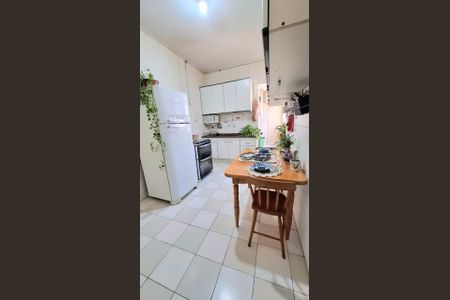 Apartamento à venda com 120m², 3 quartos e sem vagaCozinha