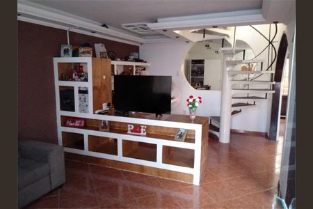 Casa à venda com 3 quartos, 200m² em Parque Grajau, São Paulo