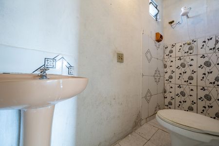 Banheiro de casa para alugar com 1 quarto, 45m² em Vila Santa Catarina, São Paulo