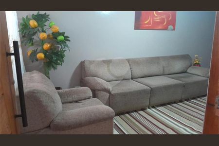 Casa à venda com 3 quartos, 180m² em Parque das Arvores, São Paulo