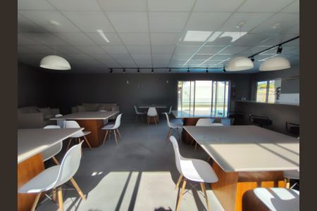 Apartamento para alugar com 90m², 2 quartos e 1 vagaÁrea comum - Salão de festas