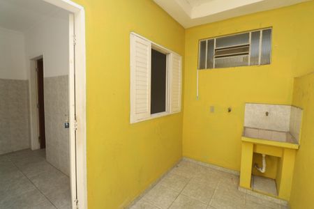 Casa para alugar com 40m², 1 quarto e sem vaga Casa para alugar com 40m², 1 quarto e sem vagaÁrea de Serviço