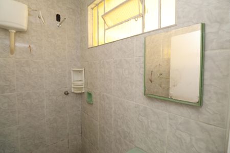 Banheiro  de casa para alugar com 1 quarto, 40m² em Jardim Brasil (zona Norte), São Paulo
