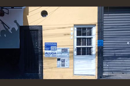 Casa para alugar com 40m², 1 quarto e sem vaga Casa para alugar com 40m², 1 quarto e sem vagaFachada