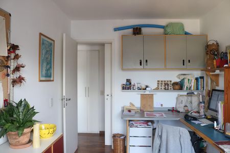 Apartamento para alugar com 132m², 4 quartos e 2 vagasQuarto 1