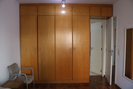 Apartamento para alugar com 132m², 4 quartos e 2 vagasQuarto 3