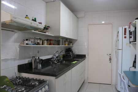 Apartamento para alugar com 132m², 4 quartos e 2 vagasCozinha