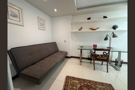 Sala de casa à venda com 5 quartos, 325m² em Urca, Rio de Janeiro