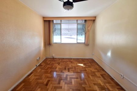 Sala 1 de apartamento para alugar com 2 quartos, 75m² em Fonseca, Niterói