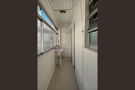Apartamento para alugar com 75m², 2 quartos e 1 vagaÁrea de Serviço