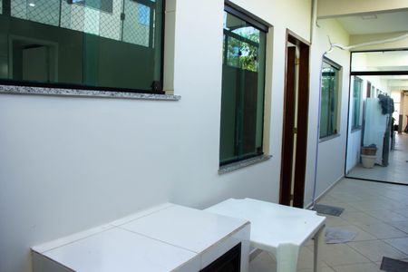 Casa de condomínio para alugar com 70m², 1 quarto e 1 vagaEntrada