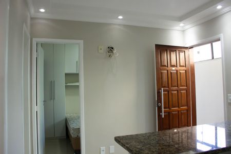 Casa de condomínio para alugar com 70m², 1 quarto e 1 vagaSala/Cozinha