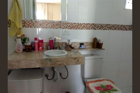 Casa à venda com 3 quartos, 120m² em Terceira Divisão de Interlagos, São Paulo