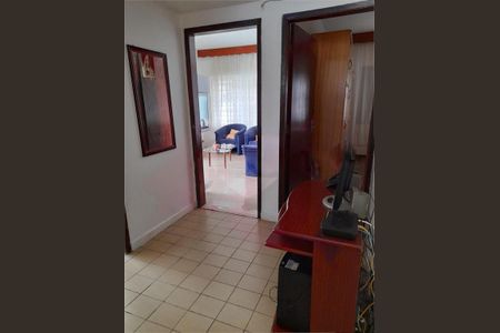 Casa à venda com 2 quartos, 330m² em Cidade Dutra, São Paulo