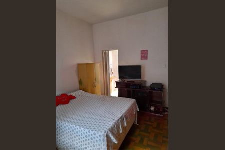 Casa à venda com 330m², 2 quartos e 2 vagas