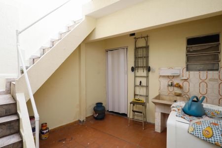 Casa para alugar com 99m², 2 quartos e 1 vagaÁrea de Serviço