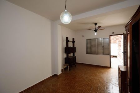 Casa para alugar com 99m², 2 quartos e 1 vagaQuarto 1