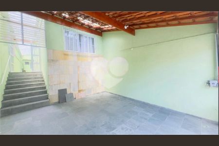 Casa à venda com 5 quartos, 140m² em Jardim das Imbuias, São Paulo