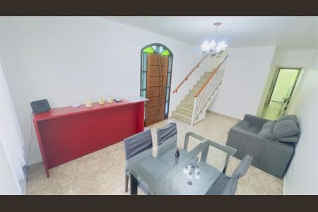 Casa à venda com 5 quartos, 140m² em Jardim das Imbuias, São Paulo