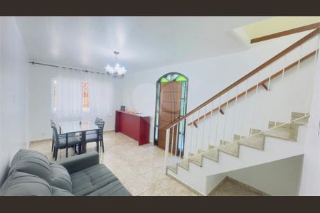 Casa à venda com 5 quartos, 140m² em Jardim das Imbuias, São Paulo
