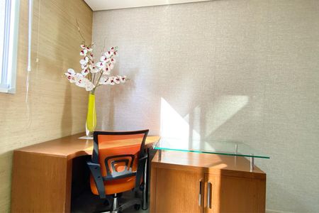 Apartamento à venda com 75m², 3 quartos e 2 vagasQuarto 2