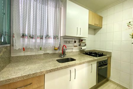Apartamento à venda com 75m², 3 quartos e 2 vagasCozinha